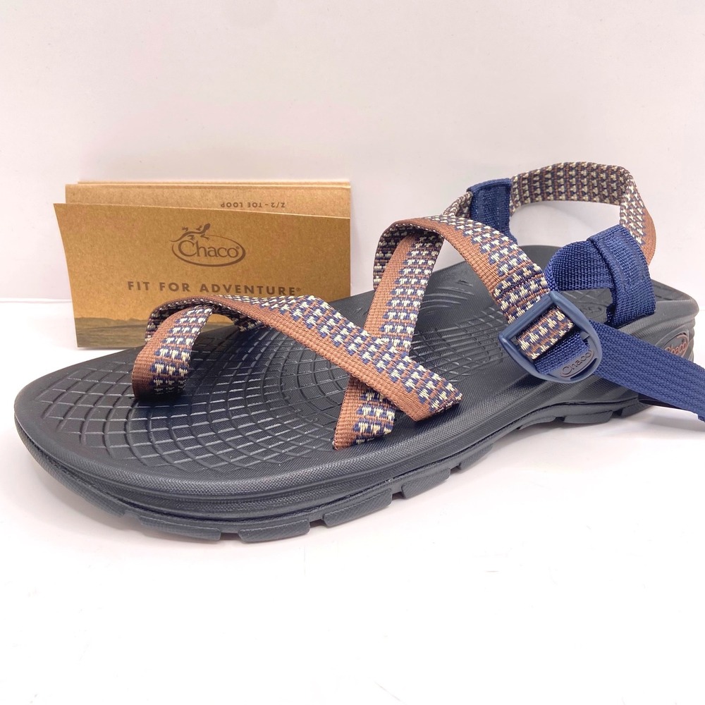 Chaco Men Z/Volv 2 Sandals 10 NWOB Traction Pinecone Strappy Hiking J106583